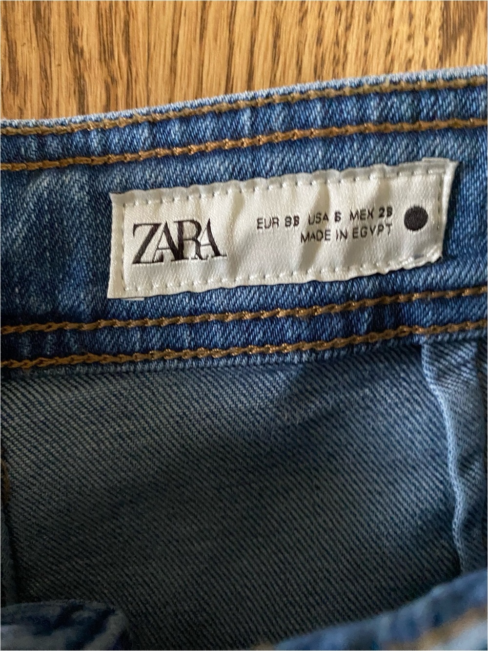 ZARA High Rise Wide Leg Crop Jeans - Picture 5 of 6
